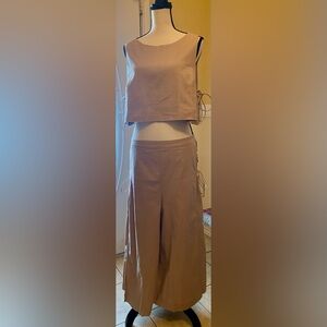 LISTICLE Stylish Tan Two-Piece Set; Crop Top; Large; NEW.